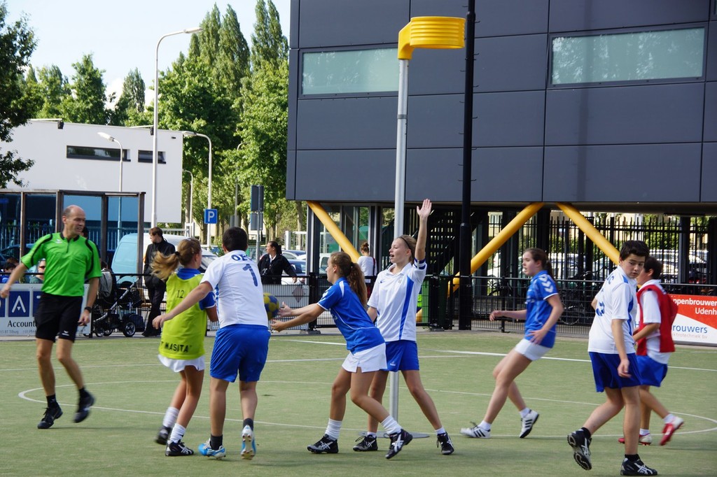 Korfbal B3  22 september-001.jpg